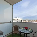 Apartamento Raginisa Chic By Bookinghost