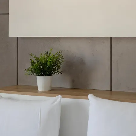 Raginisa Chic Apartment